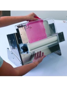 LAMINADORA MINI PARA FONDANT 2